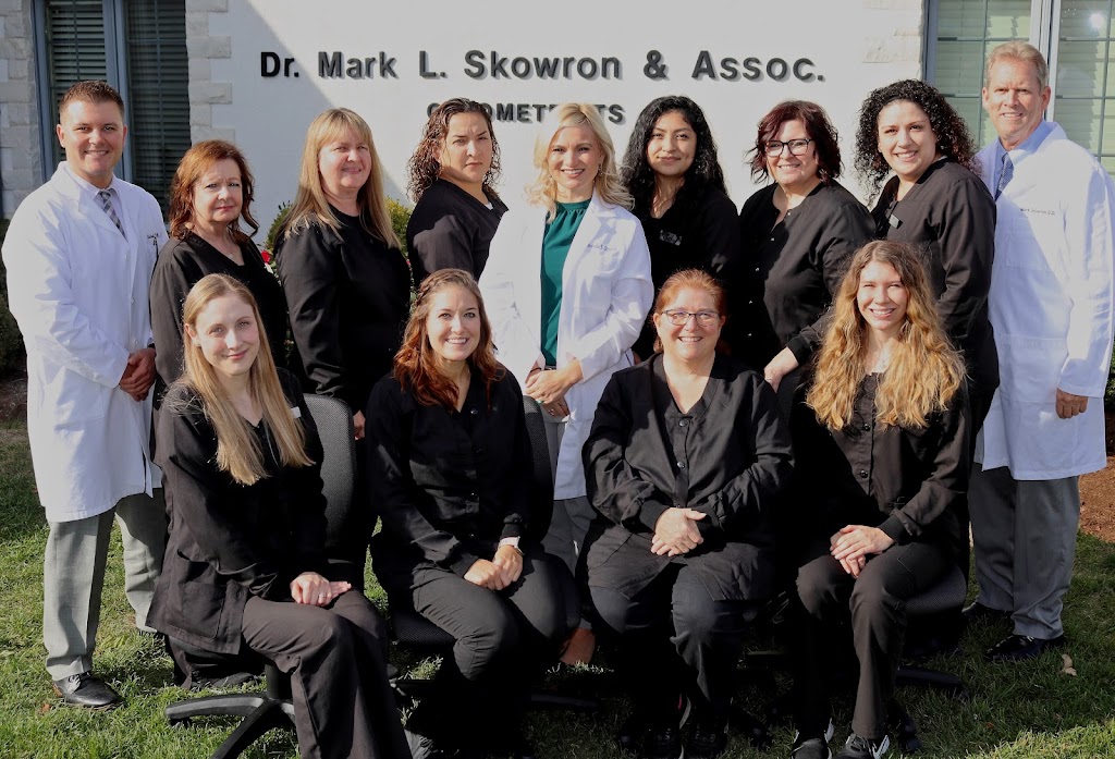 Skowron Eye Care | 370 N York St, Elmhurst, IL 60126 | Phone: (630) 984-6850