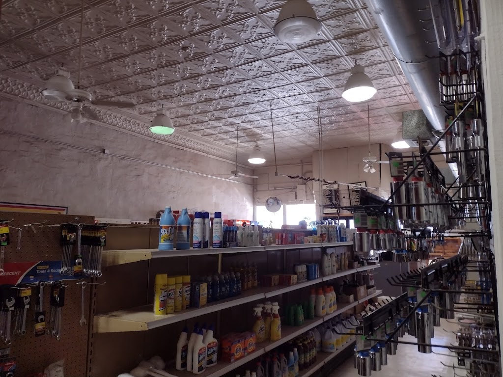 Forestburg Country Store | 16764 Farm to Market Rd 455, Forestburg, TX 76239, USA | Phone: (940) 964-2366