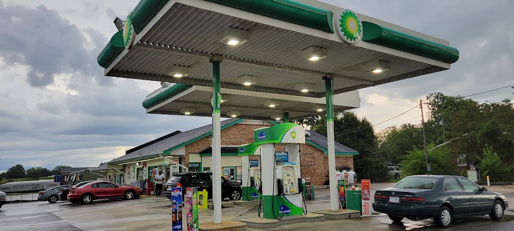 bp | 46 E Stewart St, Coats, NC 27521, USA | Phone: (910) 897-6459