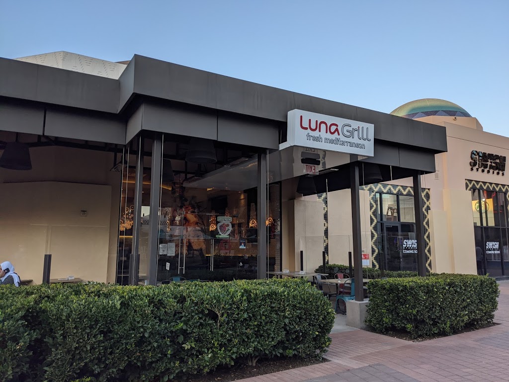 Luna Grill | 524 Spectrum Center Dr Suite 602, Irvine, CA 92618, USA | Phone: (949) 387-5862