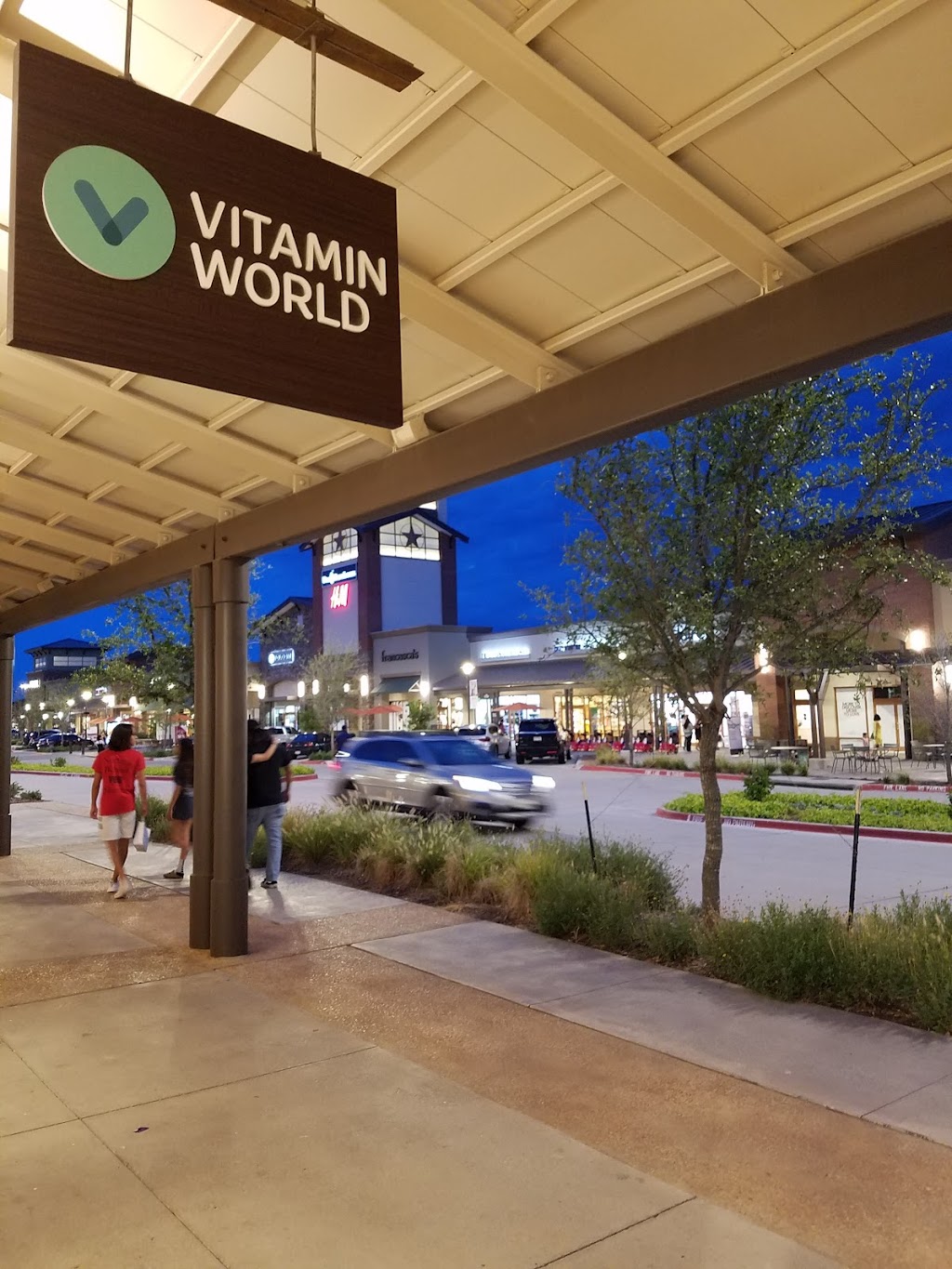 Vitamin World | 820 W Stacy Rd, Allen, TX 75013, USA | Phone: (972) 678-1124