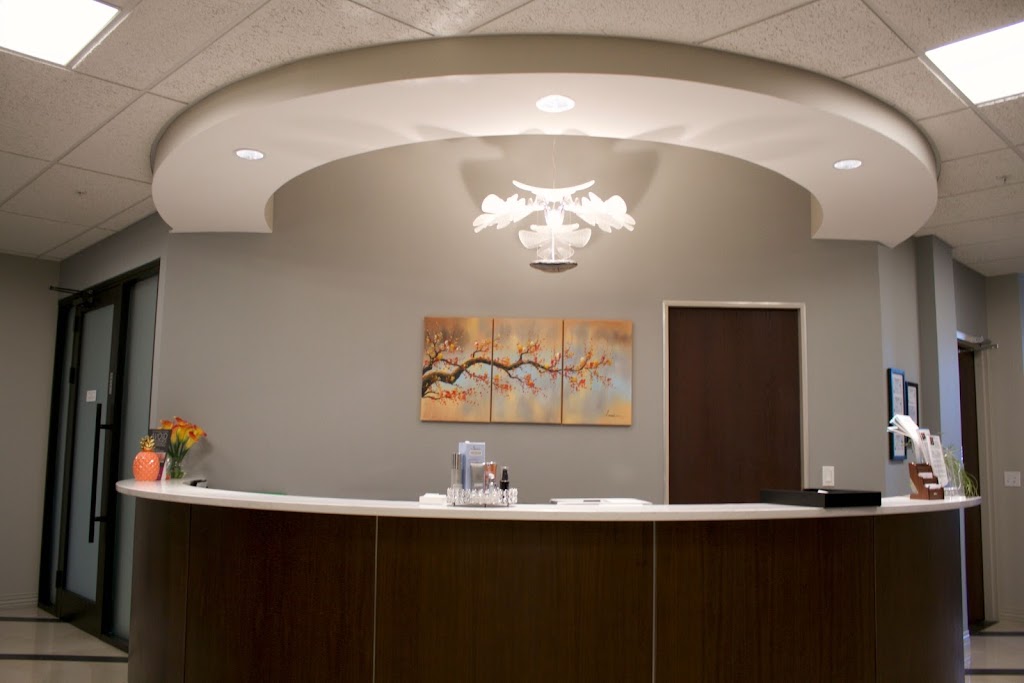 RL Center for Cosmetic Surgery & Medspa | 230 Center Dr, Vernon Hills, IL 60061, USA | Phone: (847) 367-8815