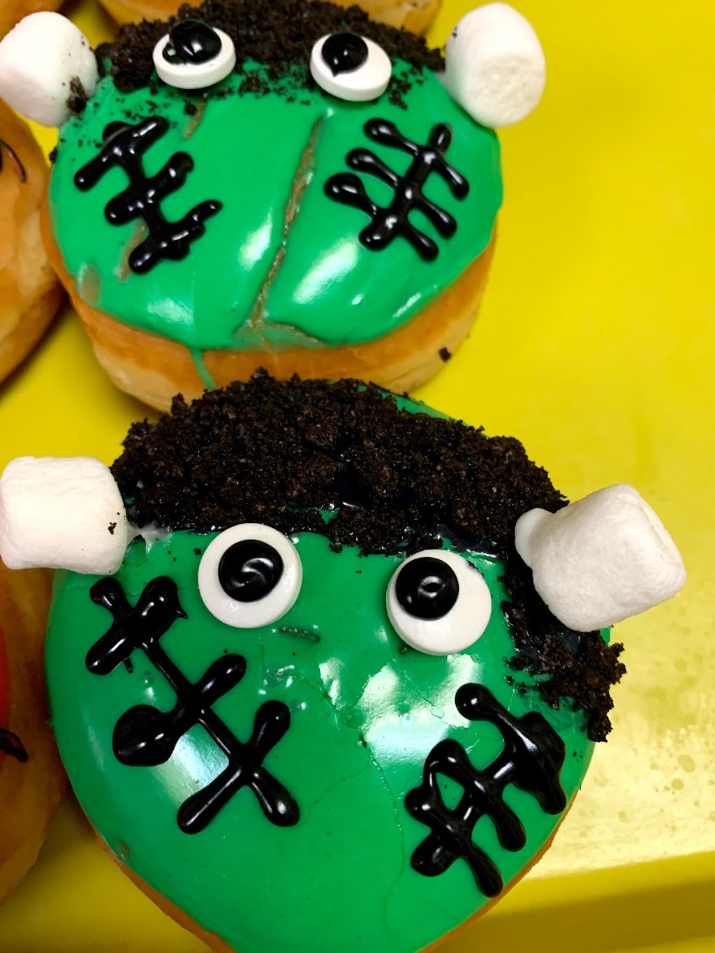 Forever Donut Bagel | 1515 S Cooper St D, Arlington, TX 76010, USA | Phone: (512) 350-9050