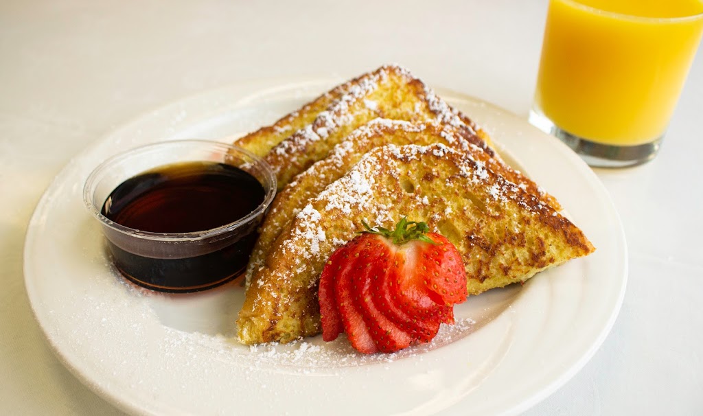 8900 Bar & Bistro | 8900 N Kildeer Ct, Brown Deer, WI 53209, USA | Phone: (414) 357-1648