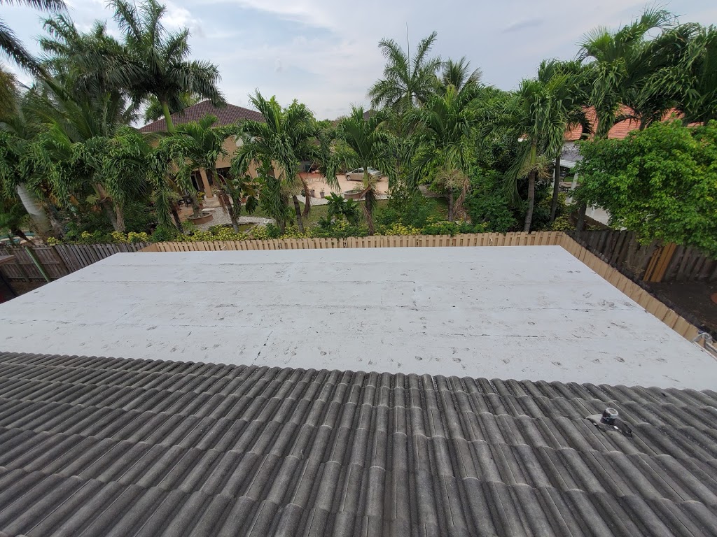 Prada Martinez Water Proofing | 6047 SW 127th Ct, Miami, FL 33183, USA | Phone: (786) 603-2332