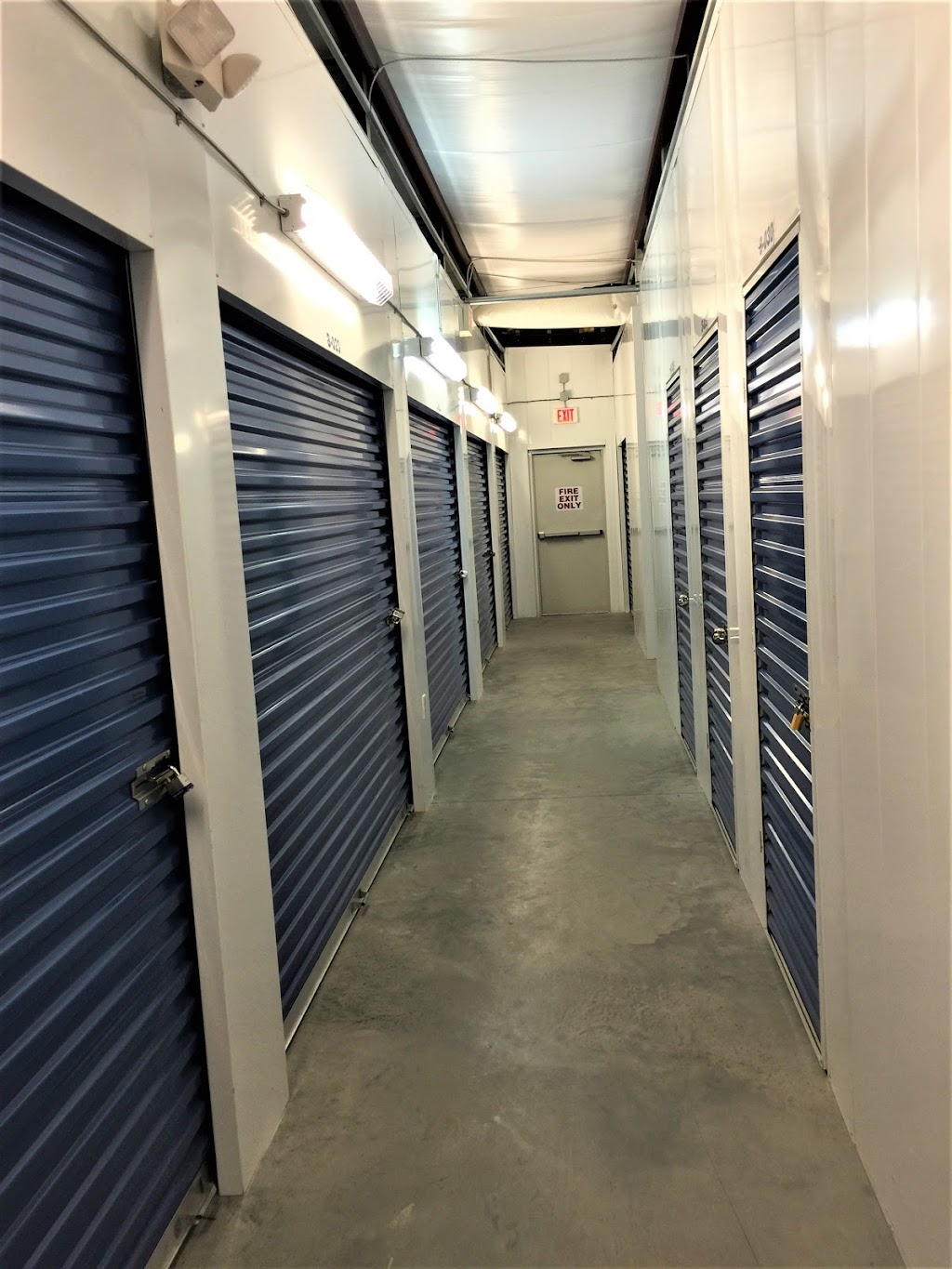 Life Storage - Carrollton | 2300 Old Denton Rd, Carrollton, TX 75006, USA | Phone: (972) 242-9400