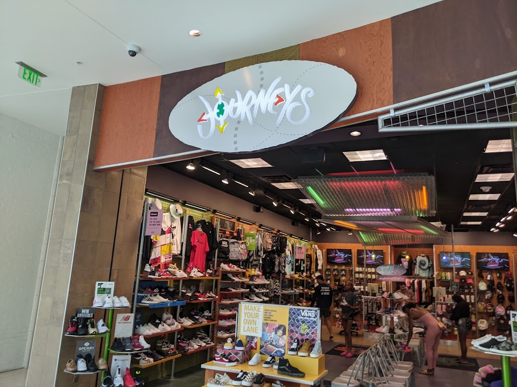 Journeys | 140 University Town Center Dr, Sarasota, FL 34243, USA | Phone: (941) 702-9665
