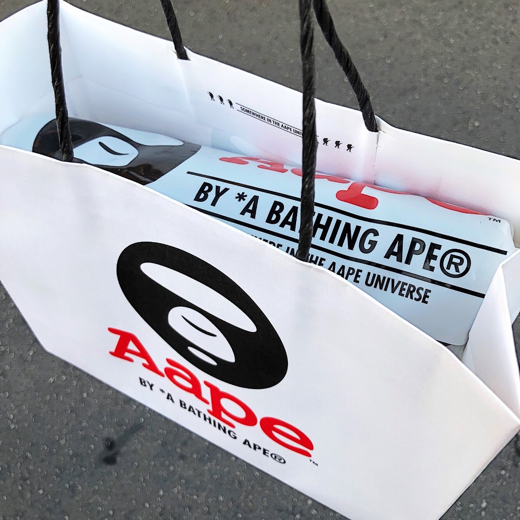 AAPE STORE LOS ANGELES | 443 N Fairfax Ave, Los Angeles, CA 90036 | Phone: (323) 847-5049