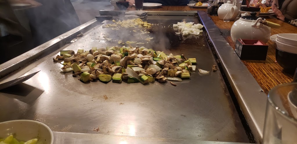 Mr. Sushi and Japanese Steakhouse | 995 NE Rice Rd, Lees Summit, MO 64086, USA | Phone: (816) 554-4888