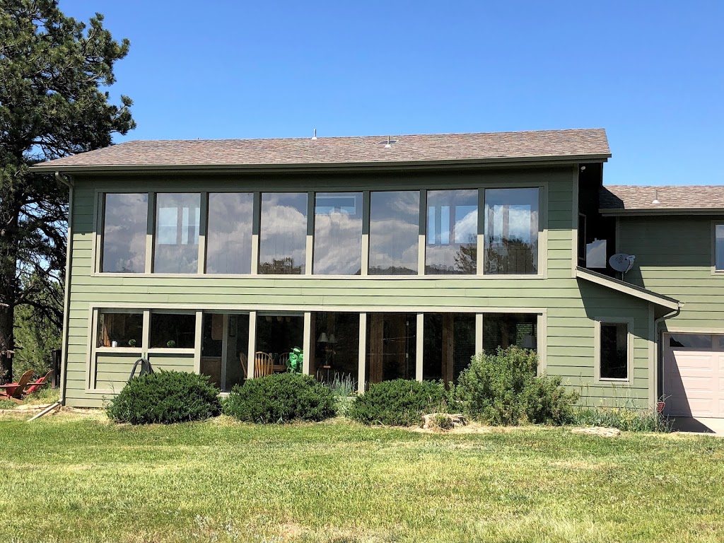 Hilltop House Furnished Rental | Around the Left hand side of the fire station, 75 S Lookout Mountain Rd, Golden, CO 80401, USA | Phone: (303) 223-9753