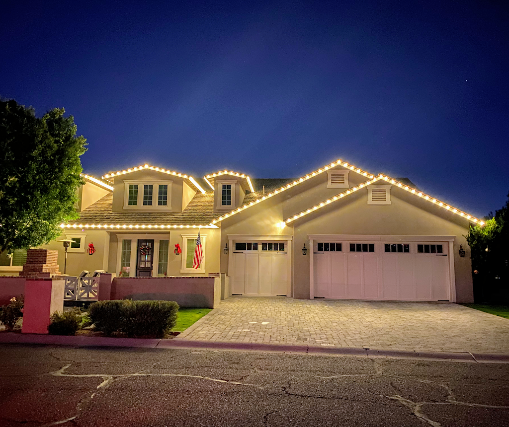 Magic Touch Holiday Lighting | 4221 W Poinsettia Dr, Phoenix, AZ 85029, USA | Phone: (602) 919-9730