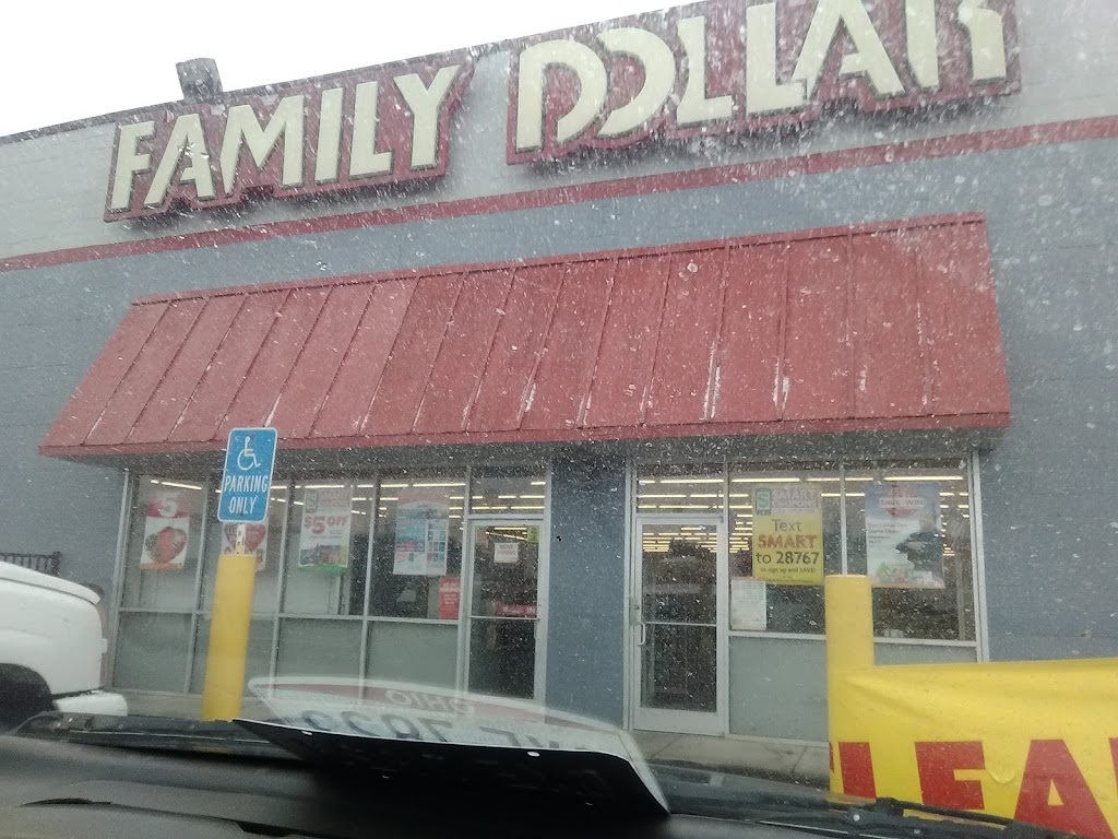 Family Dollar | 32 E 32nd St, Covington, KY 41015, USA | Phone: (859) 486-2682