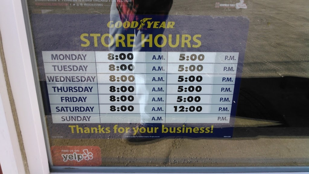 R & J Tires 5079 Middletown Rd E, New Middletown, OH 44442, USA