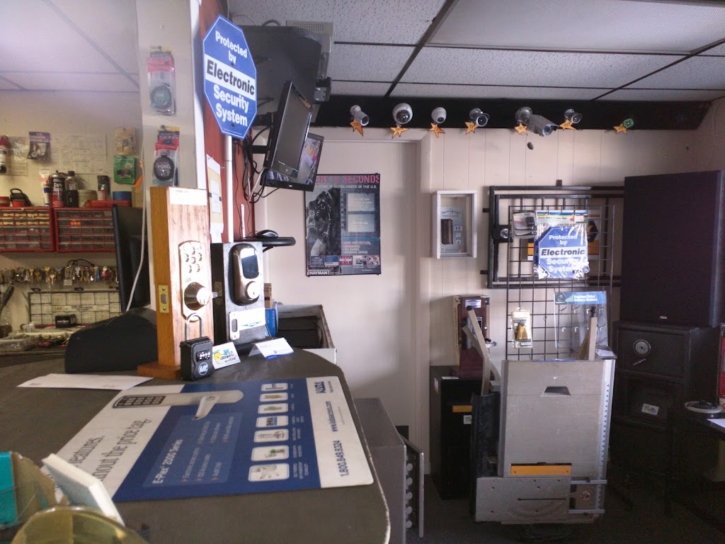 A Square Deal Locksmith | 836 W Main St, Lakeland, FL 33815, USA | Phone: (863) 370-9788