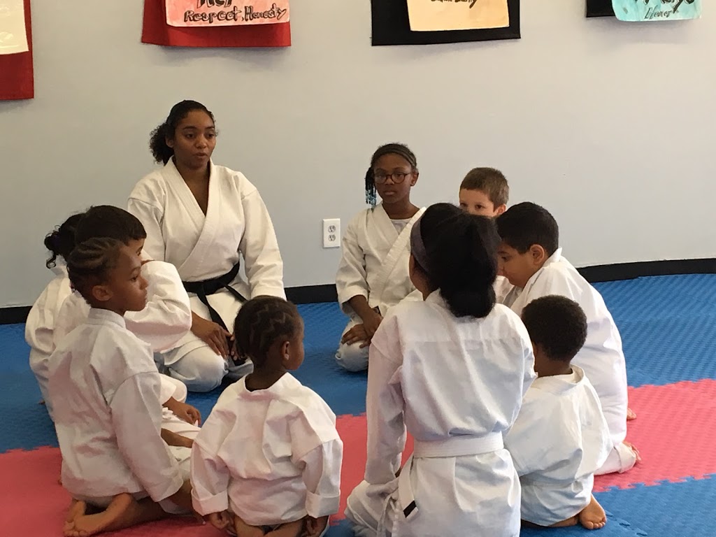 Kentuckiana Shotokan Karate Do (KSKD) | 9103 Galene Dr, Jeffersontown, KY 40299, USA | Phone: (502) 977-5425