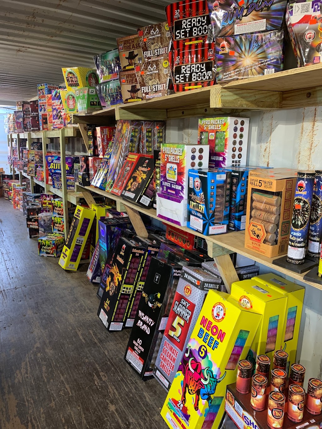 Casper Pyrotechnics (Fireworks) | 1610 N Raynor Ave, Union Grove, WI 53182, USA | Phone: (262) 865-8640