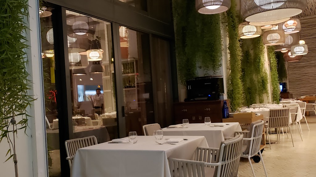 The Restaurant at W South Beach | 2201 Collins Ave, Miami Beach, FL 33139, USA | Phone: (305) 938-3112