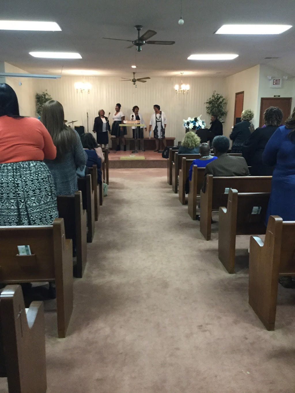 New LIFE CHURCH OF God | 1490 1st St SE, Graysville, AL 35073, USA | Phone: (205) 305-6285
