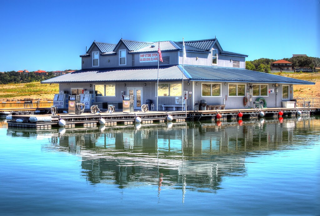 Crosswater Yacht Club | 1505 Hurst Creek Rd, Austin, TX 78734, USA | Phone: (512) 261-5253