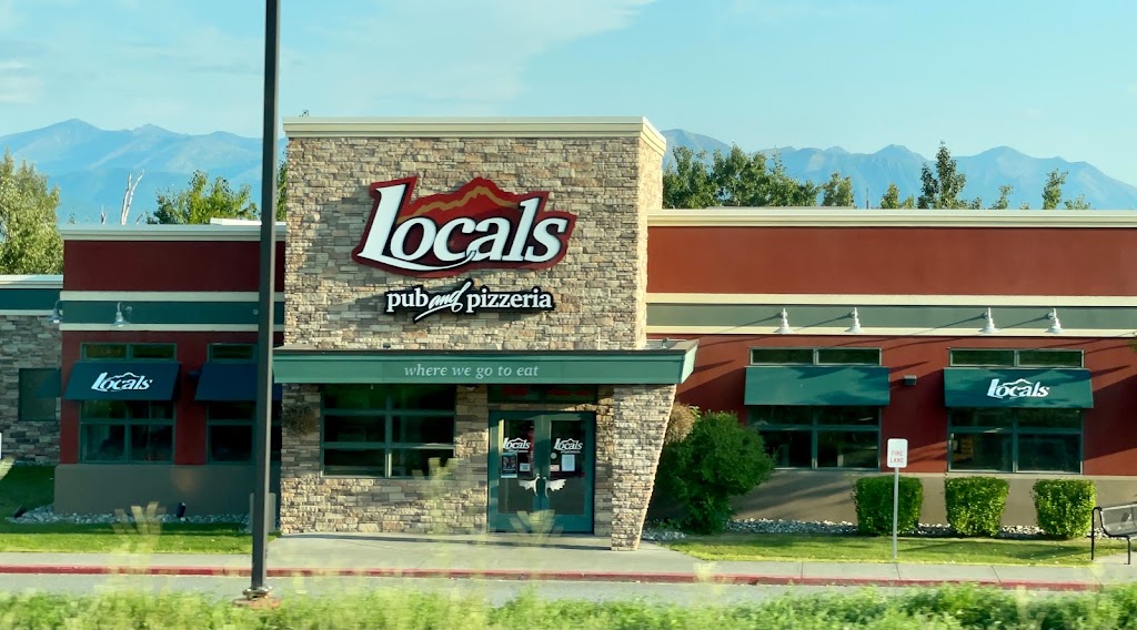 Locals Pub & Pizzeria | 3100 E Parks Hwy #99654, Wasilla, AK 99654 | Phone: (907) 357-3100