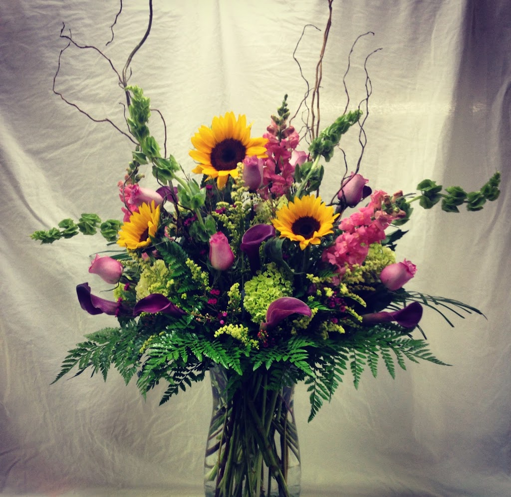 Wildflowers Florist and Events | 50 Woodcrest Dr, Youngsville, NC 27596, USA | Phone: (919) 562-0109