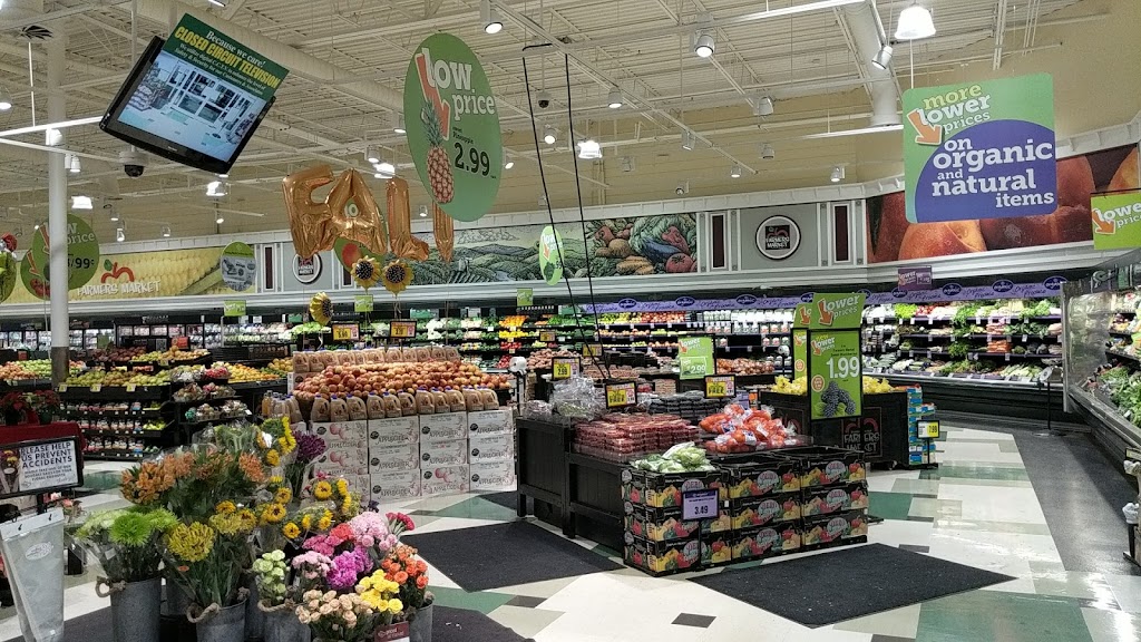 Harris Teeter | 2080 Kildaire Farm Rd, Cary, NC 27518, USA | Phone: (919) 233-9483