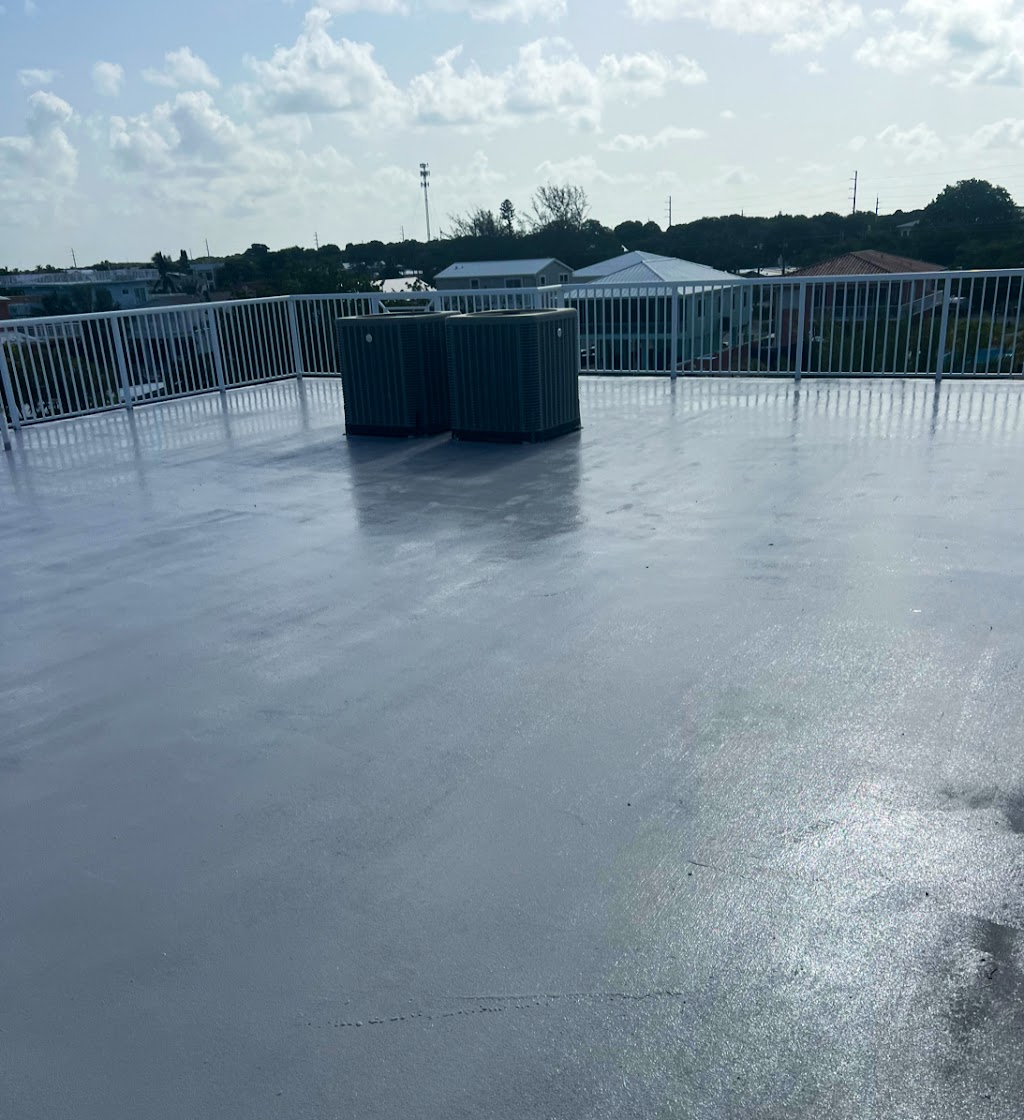 Andy the roofer & co | 210 W 2nd Ct, Key Largo, FL 33037, USA | Phone: (305) 451-1552