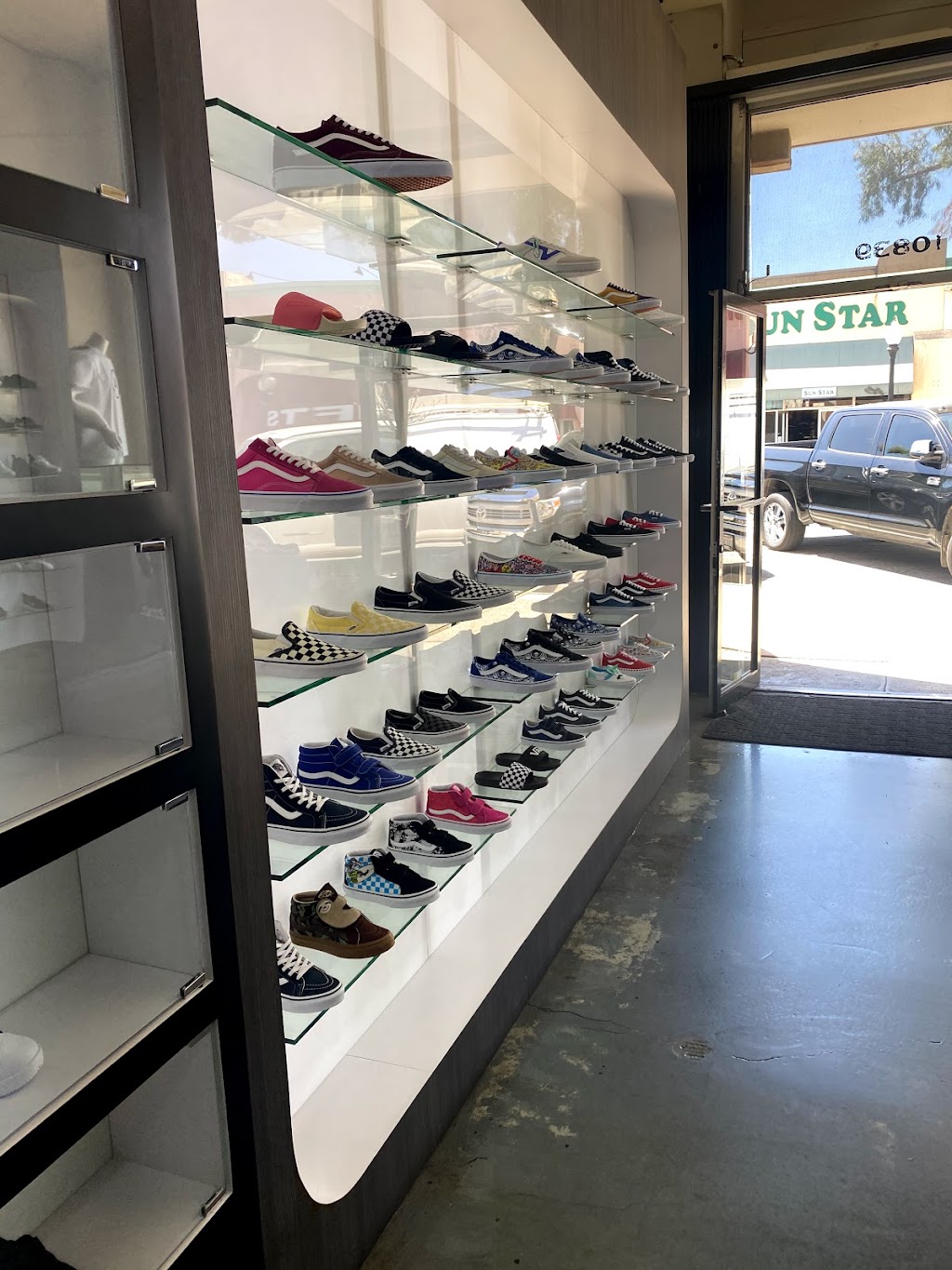 Sally Shoes | 10839 Main St, El Monte, CA 91731, USA | Phone: (626) 401-9779