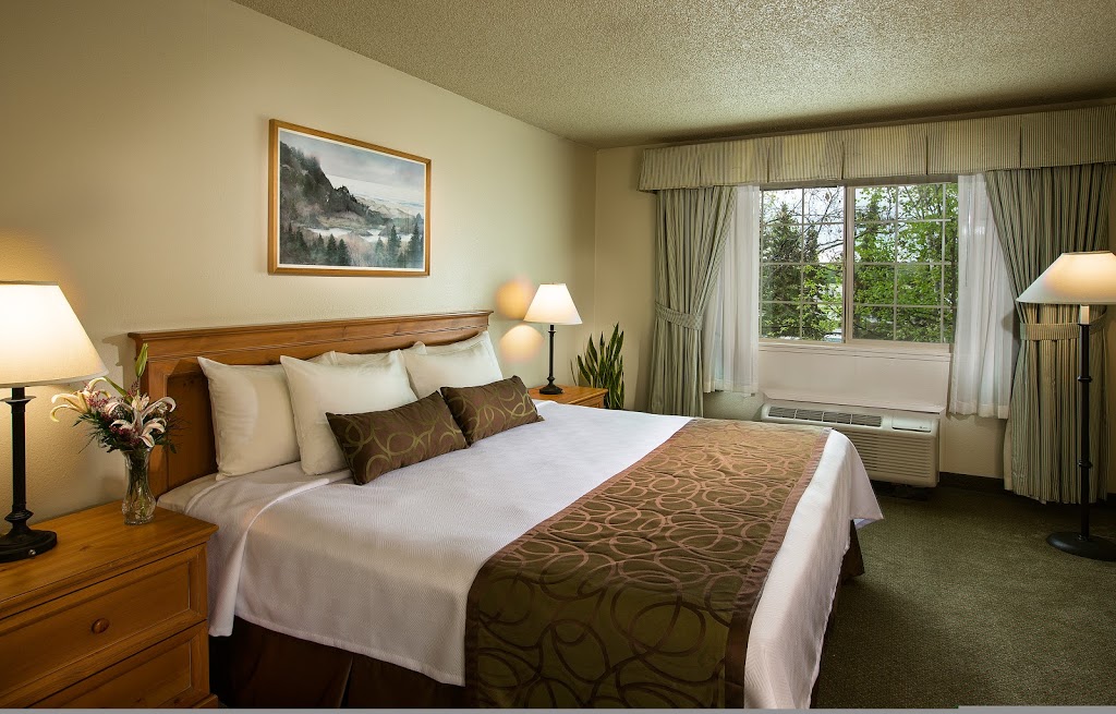 Coast Inn at Lake Hood | 3450 Aviation Ave, Anchorage, AK 99502, USA | Phone: (907) 243-2233