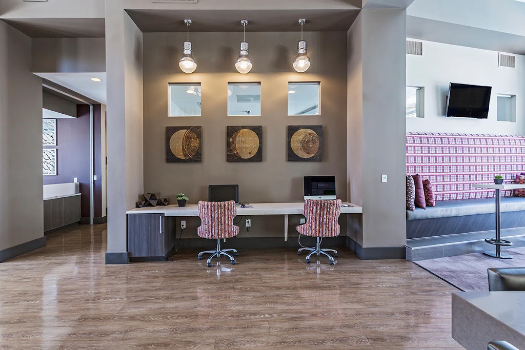 Westlink At Oak Station Apartments | 1665 Pierson St, Lakewood, CO 80215, USA | Phone: (844) 874-0385