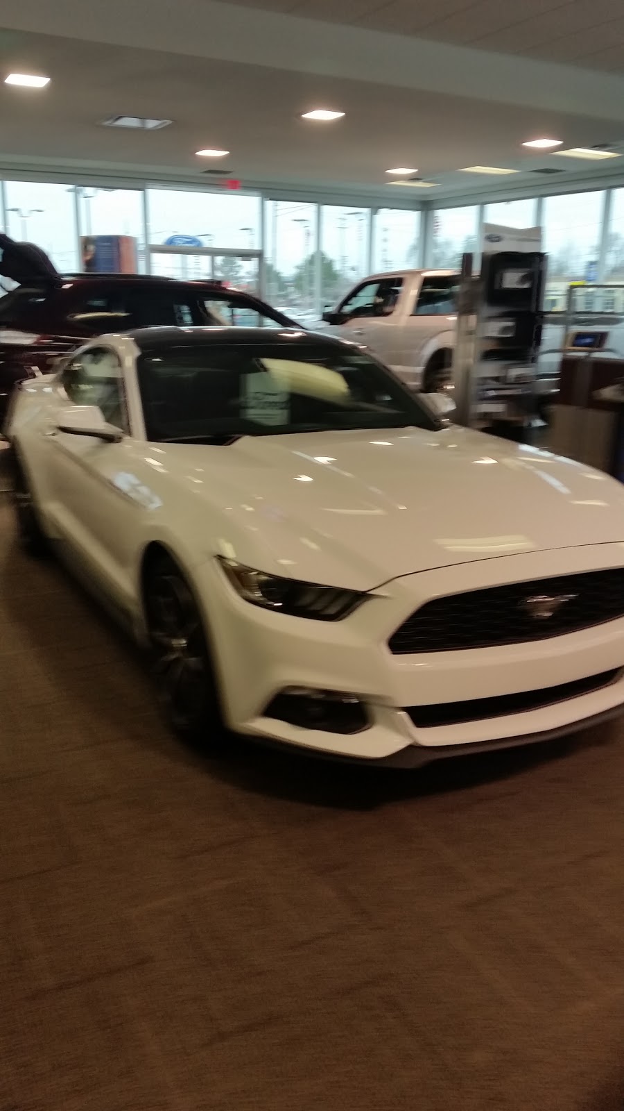 Pat Milliken Ford | 9600 Telegraph Rd, Redford Charter Twp, MI 48239, USA | Phone: (313) 246-8351