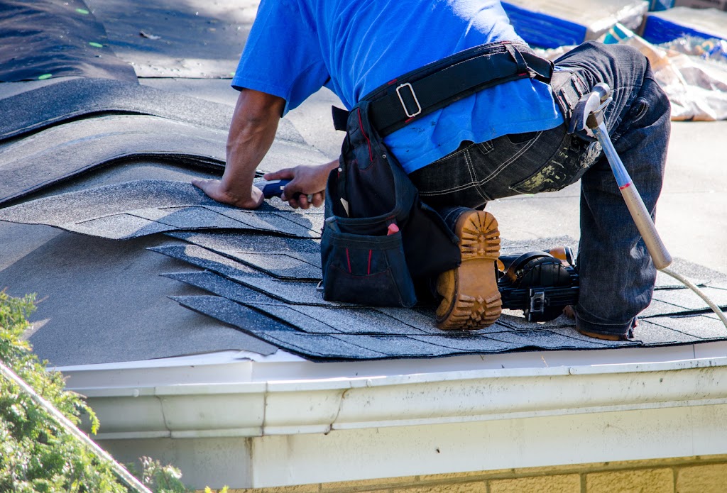 R5 Roofing and Construction | 21848 Dickinson Rd, New Boston, MI 48164 | Phone: (734) 215-9674