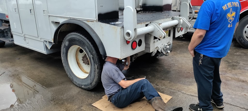 41 A Truck Repair | 7565 Hwy 41 A, Cedar Hill, TN 37032, USA | Phone: (615) 746-6632