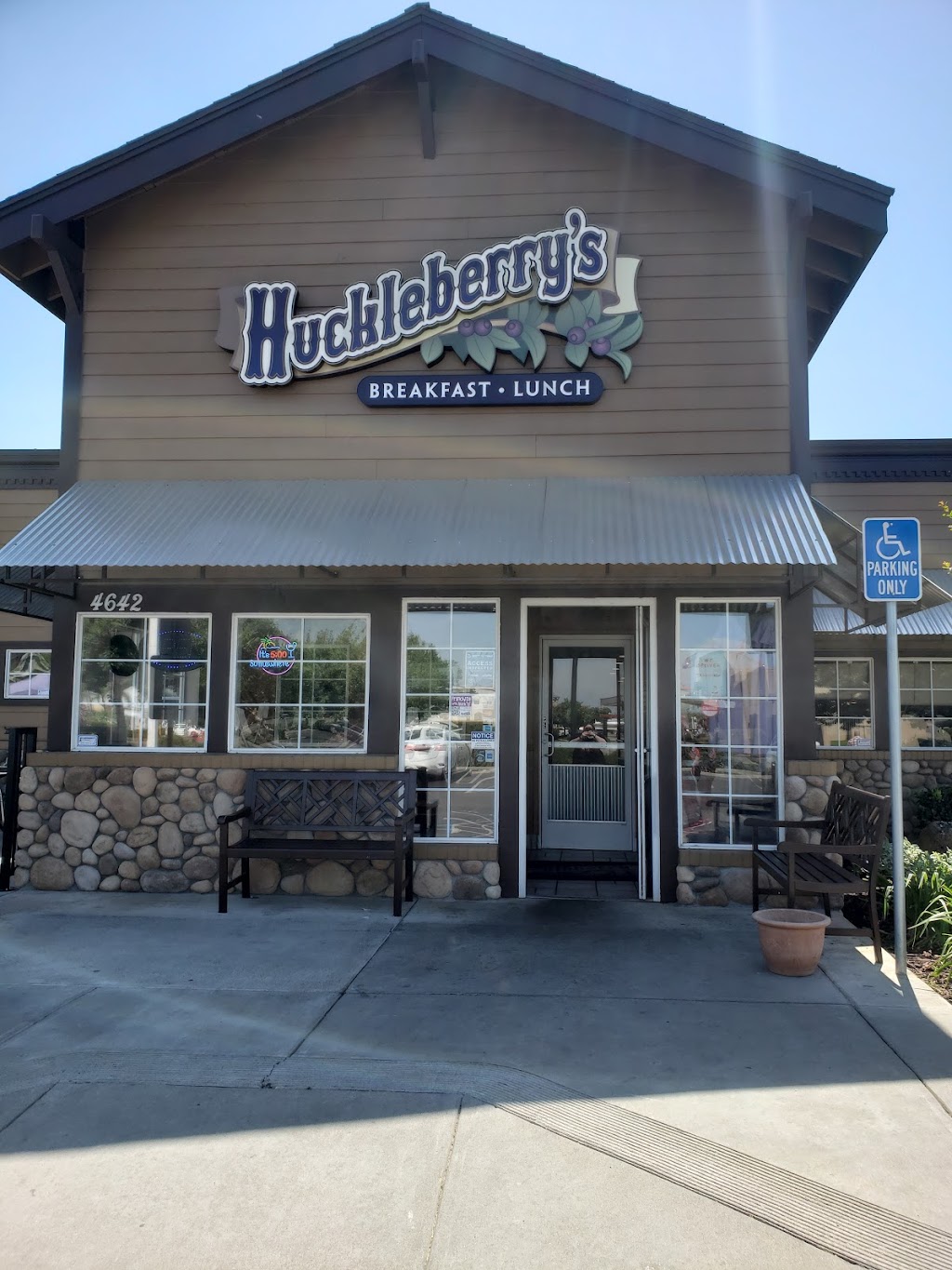 Huckleberrys Breakfast and Lunch | 4642 Kiernan Ave, Salida, CA 95368, USA | Phone: (209) 543-3703