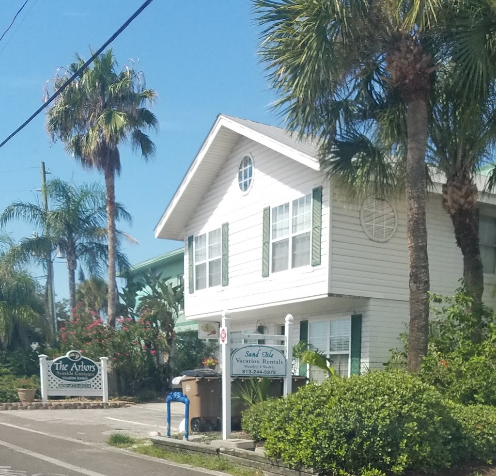 Arbors Seaside Cottages | 218 Gulf Blvd, Indian Rocks Beach, FL 33785, USA | Phone: (800) 873-0224