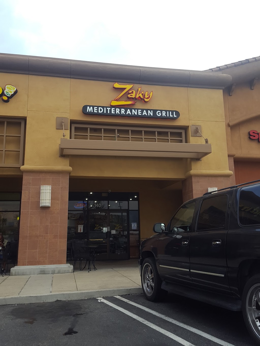 Zaky Mediterranean Grill | 16155 Sierra Lakes Pkwy Ste 140, Fontana, CA 92336, USA | Phone: (909) 349-1700