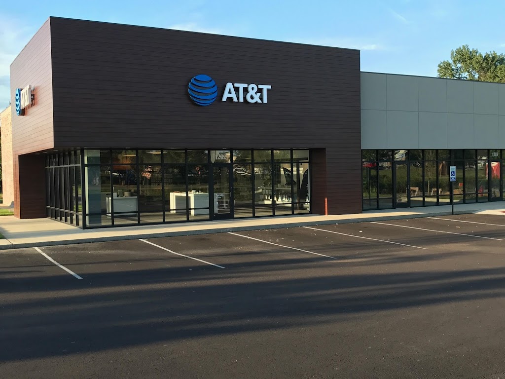 AT&T Store | 1202 E Commerce St, Hernando, MS 38632, USA | Phone: (662) 449-0798