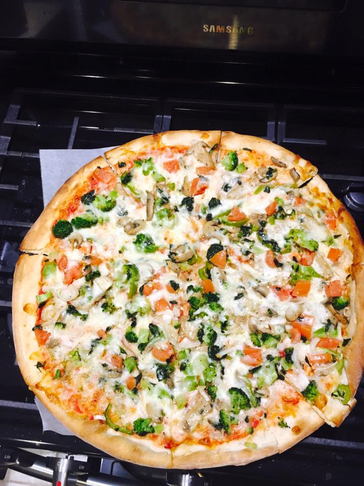 Famous New York Pizza | 430 Jersey St, Staten Island, NY 10301, USA | Phone: (718) 556-5558