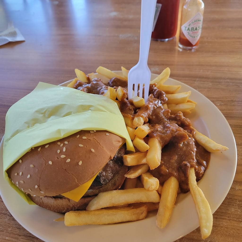 Michaels Super Burgers Irwindale | 16350 Arrow Hwy, Irwindale, CA 91706, USA | Phone: (626) 960-5319