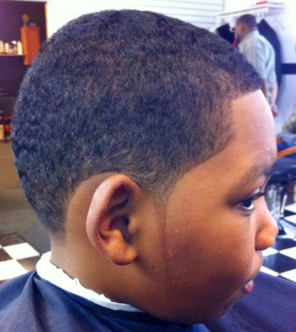 Barbershop and Beauty Salon- ask for Will | 17851 Torrence Ave, Lansing, IL 60438, USA | Phone: (708) 829-2032