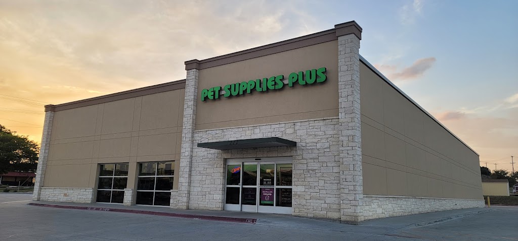 Pet Supplies Plus Weatherford | 222 I-20, Weatherford, TX 76086, USA | Phone: (817) 599-6066