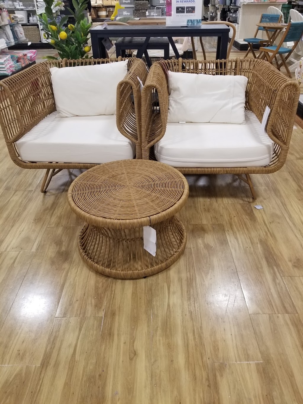 HomeGoods | 2597 N Decatur Rd, Decatur, GA 30030, USA | Phone: (404) 378-4750