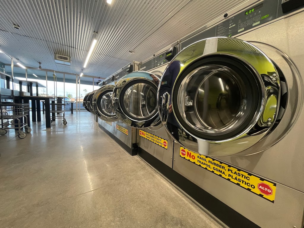 City Laundry-Phoenix | 7132 N 35th Ave, Phoenix, AZ 85051, USA | Phone: (602) 612-3557