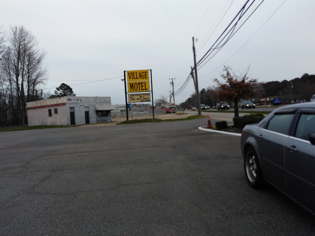 Village Motel | 3265 S Military Hwy, Chesapeake, VA 23323, USA | Phone: (757) 487-2516