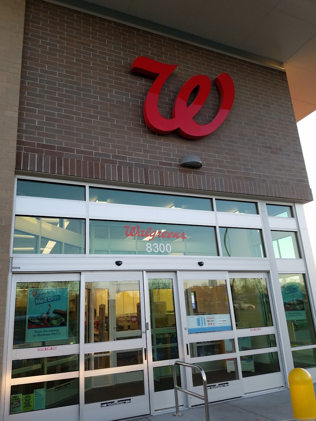 Walgreens | 8300 Watterson Trail, Louisville, KY 40299, USA | Phone: (502) 491-8774