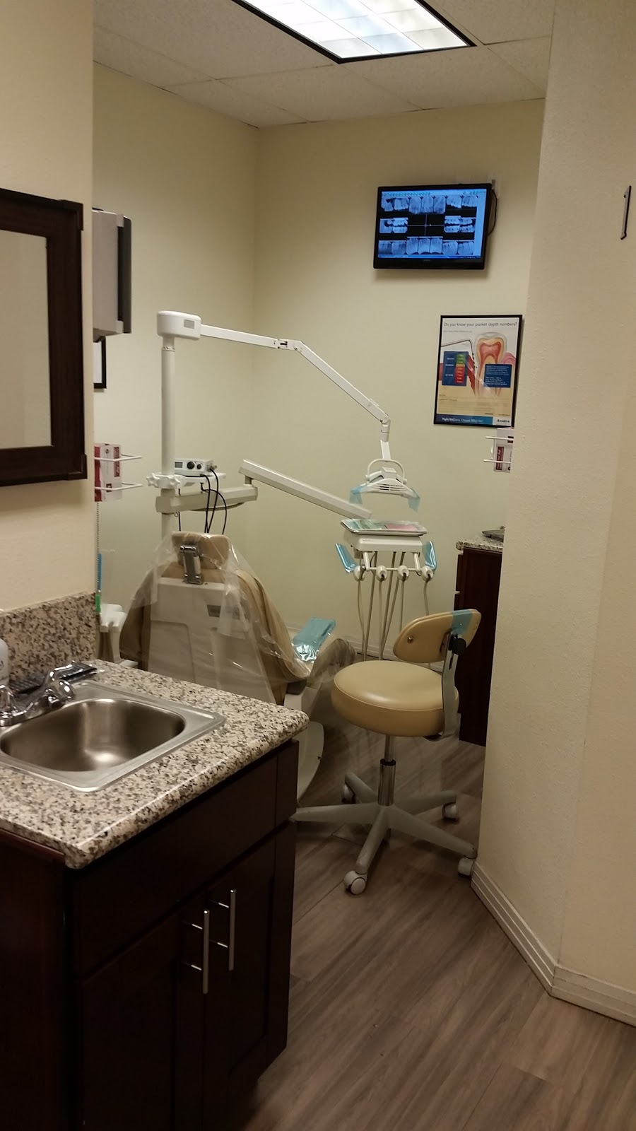 Healthy Smile Dental Practice | 16147 Foothill Blvd, Fontana, CA 92335, USA | Phone: (909) 251-4721