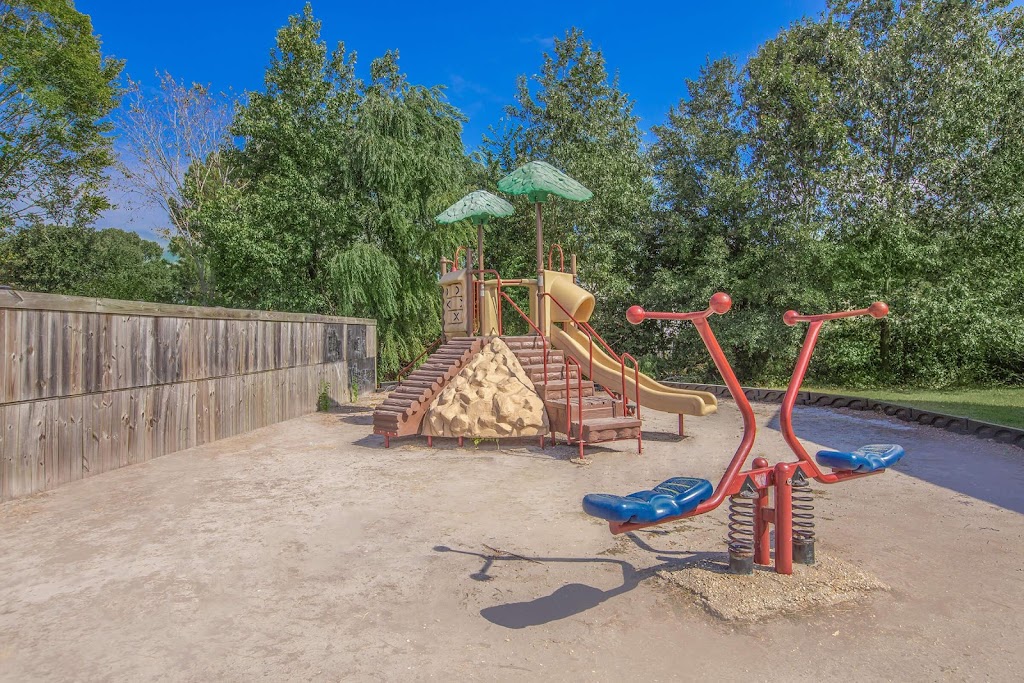 Waterside at Lynnhaven | 888 S Club House Rd, Virginia Beach, VA 23452, USA | Phone: (757) 468-3000