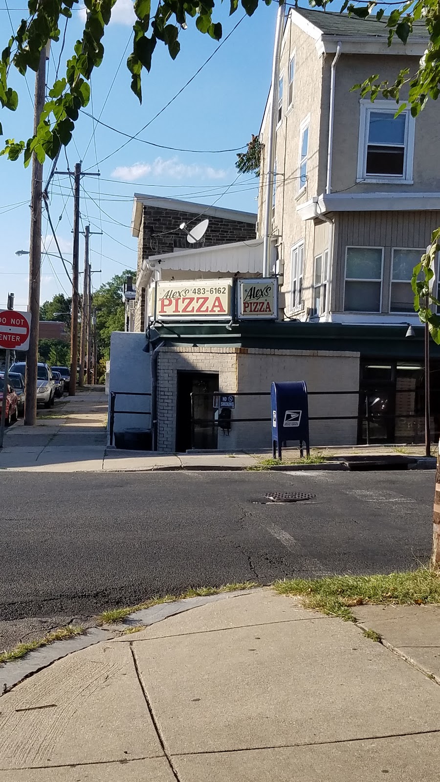 Alexs Pizza | 400 Leverington Ave, Philadelphia, PA 19128, USA | Phone: (215) 483-6126