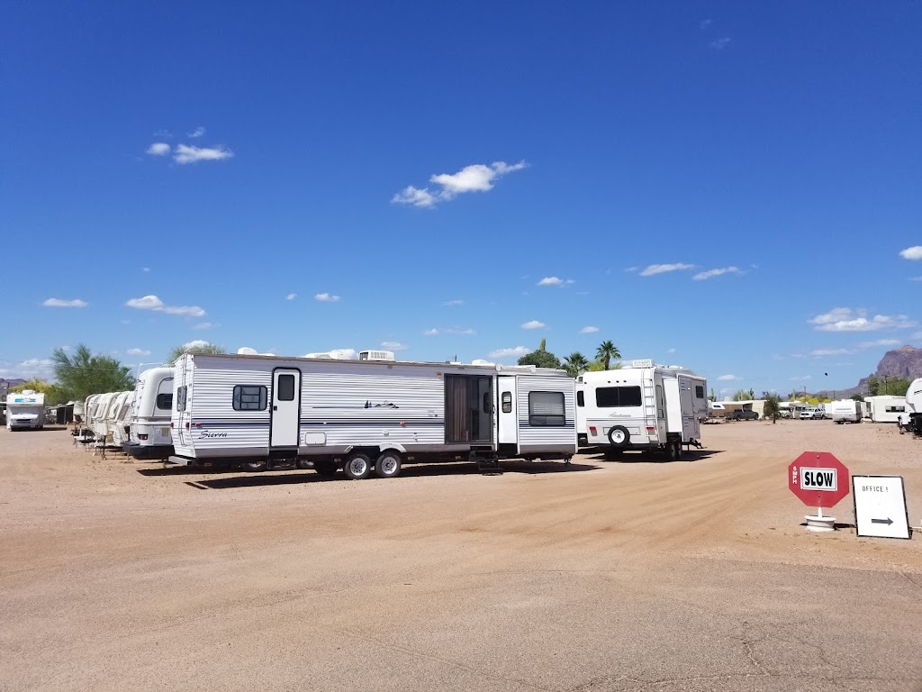 Desert City Trailer Sales | 587 S Colt Rd, Apache Junction, AZ 85119, USA | Phone: (480) 982-5073