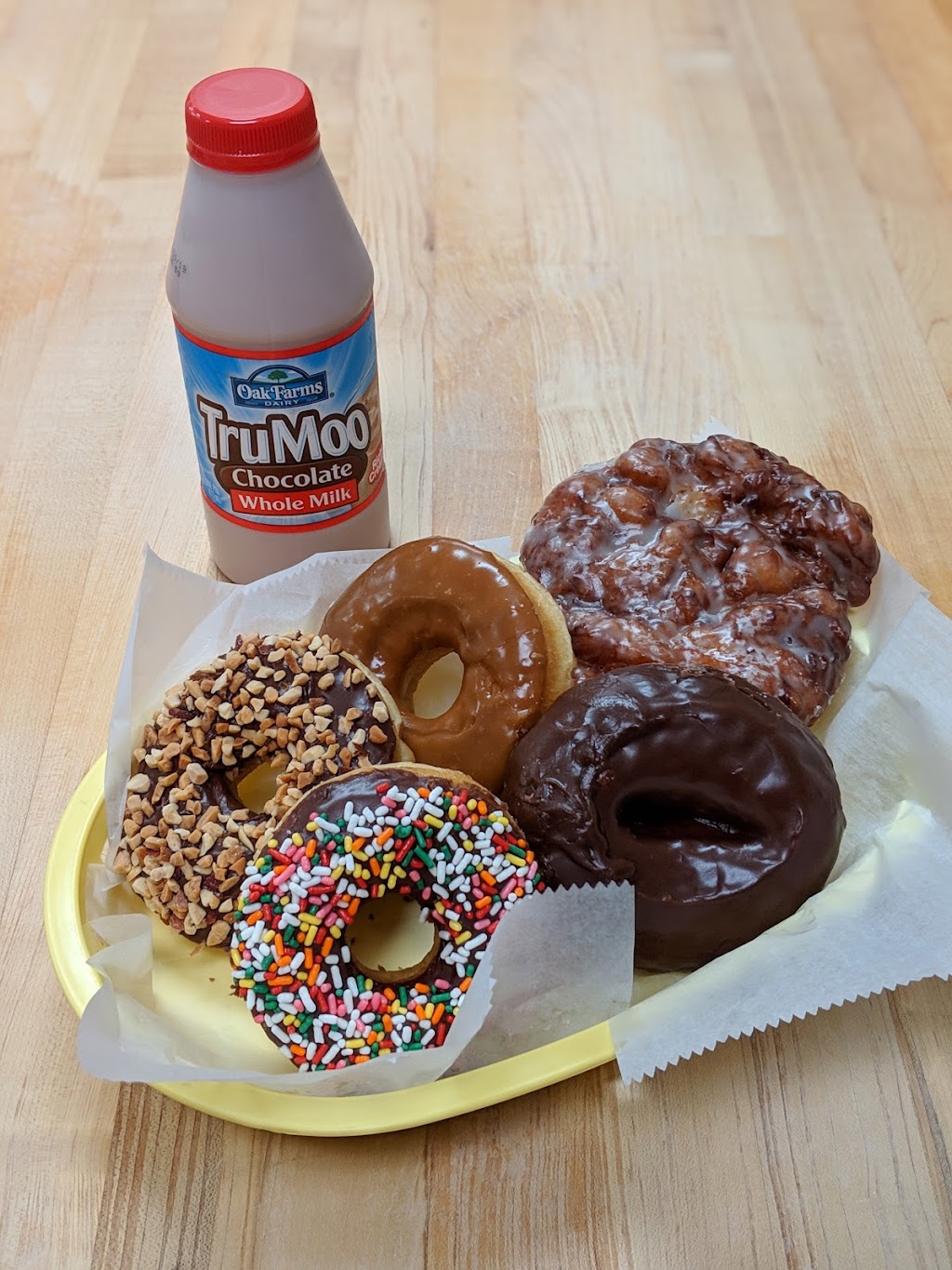 Happy Donuts | 5952 River Oaks Blvd, Fort Worth, TX 76114, USA | Phone: (817) 377-4492
